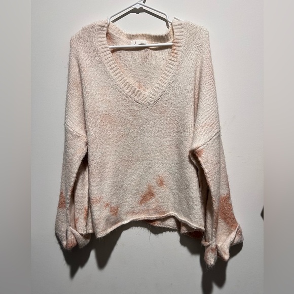 Anthropologie Women’s Cream/Peach Oversized Bell Sleeve Knit V Neck Sweater XL - Picture 3 of 8
